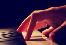 英超第35轮开球时间:切尔西vs利物浦5月4日23:30开始.